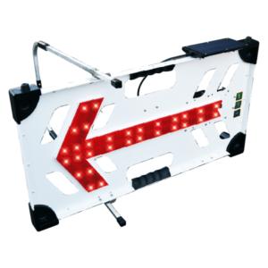 電波式ソーラー型LED矢印板 赤 NETIS登録番号 KT‐210081‐A