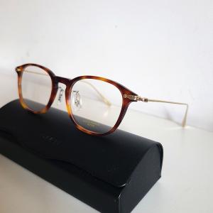 新品同様※OLIVER PEOPLES 高級オ...の詳細画像4