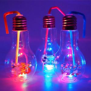 ディズニー光るピカピカ電球ボトル500ml ６入　景品 おもちゃ 子供会 お祭り くじ引き 縁日 お...
