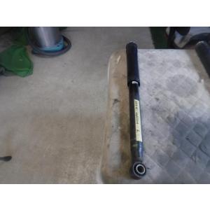 ヴォクシー DBA-ZRR75G 左リアショック