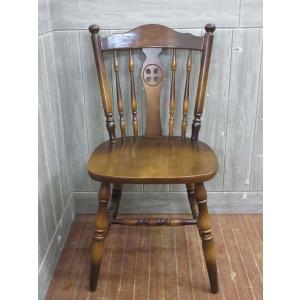 【中古】キツツキマーク ダイニングチェア ダークブラウン 天然木 飛騨産業 木製 食卓イス アームレ...