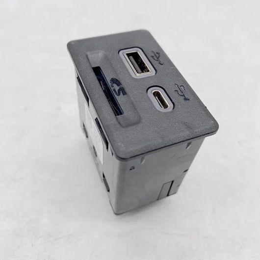 センター コンソール 補助 USB SD カード ポート 13525431 13529869 適用:...