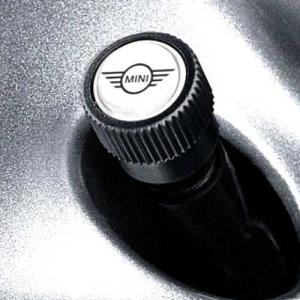 ミニクーパー MINICooper 純正テンタクルスポークスタッドレス4本セット MINI（ミニ） MINI純正 アロイ・ホイール テンタクル・スポーク500