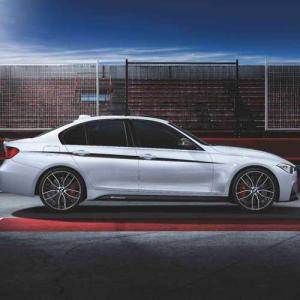 ラインテープ艶あり国旗柄 15cm幅×30cm ドバイア柄 BMW レーシング