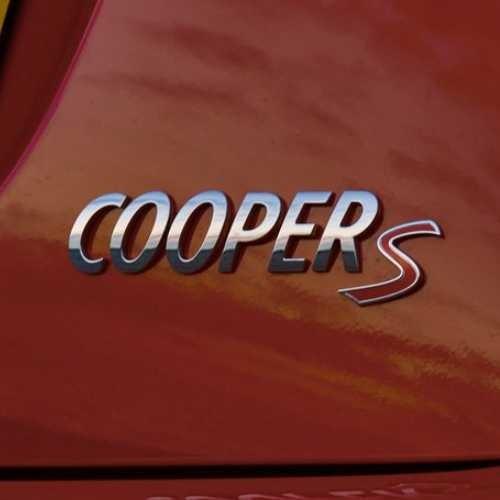 MINI純正 "Cooper S"エンブレム(リヤ)