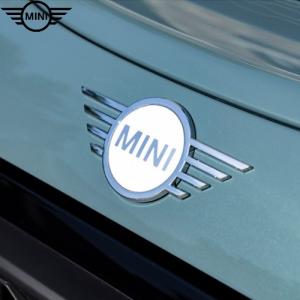 BMW MINI純正 エンブレム (フロント) (クローム/Frozen Blue) (F55/F56
