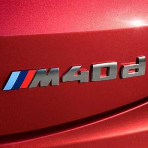 BMW純正 "M40d" エンブレム(G01/G02)｜apdirect