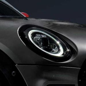 MINI純正　美品　F55 F56 F57 ブラックヘッドライトリング 純正新品 BMW MINI ミニ ヘッドライトリング ブラック 左右