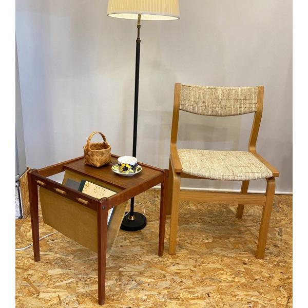 マガジンラック　チーク　ヴィンテージ　北欧家具　デンマーク　リビング