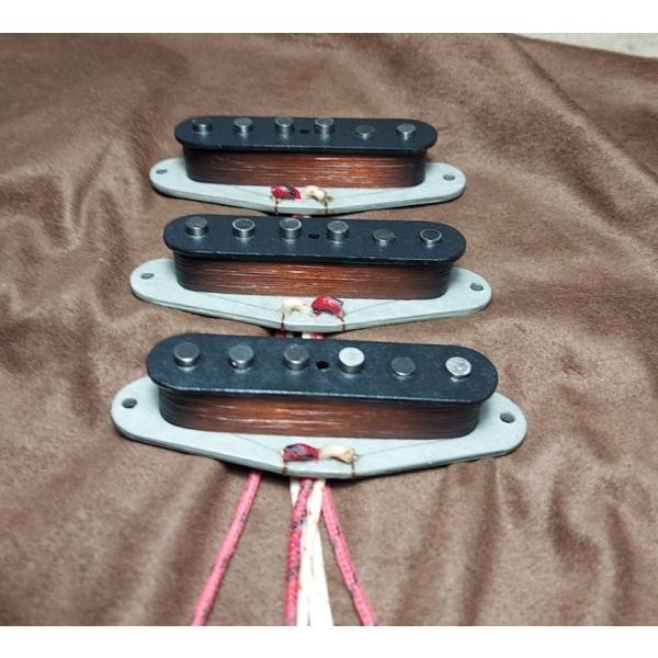 Grinning Dog ピックアップ 65 Style Grey &amp; Enamel ストラト（St...