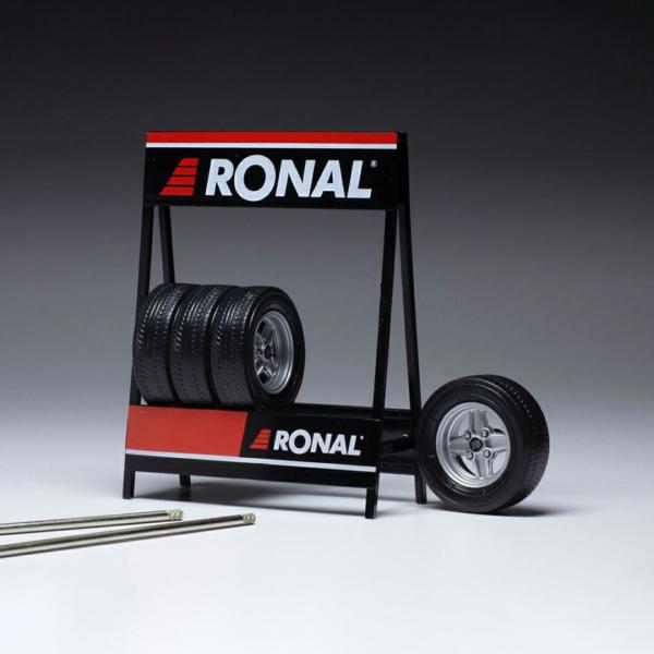 イクソモデル タイヤセット Ronal X シルバー