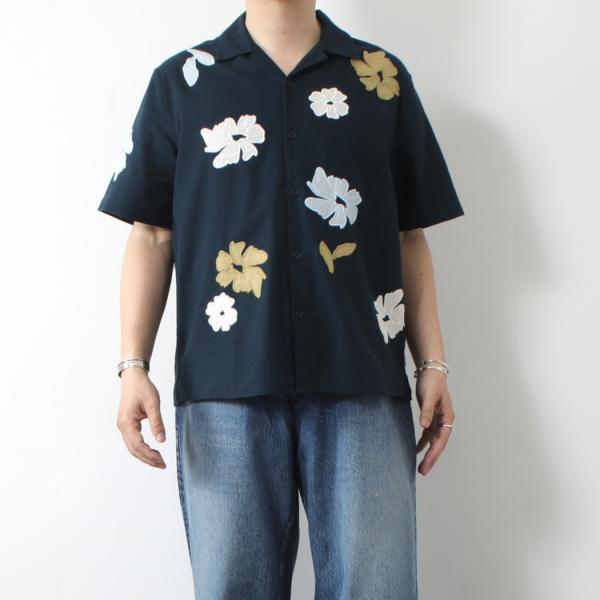 WAX LONDON ワックスロンドン フラワー刺繍 ショートスリーブシャツ ネイビー マルチカラー...