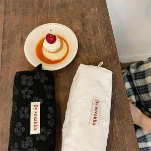 ふわふわ小花柄 韓国 ペンケース 筆箱 ペンポ...の詳細画像3