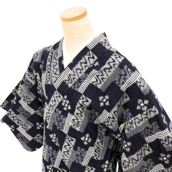 京やH195 本場久留米絣 久留米織 木綿の着物 綿100％ 日本製 幾何学絣文様 お仕立て上がり ...