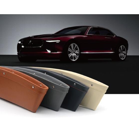 車用 収納BOX   隙間にスッポリ入る 小物 ケース 大容量 iphone 16