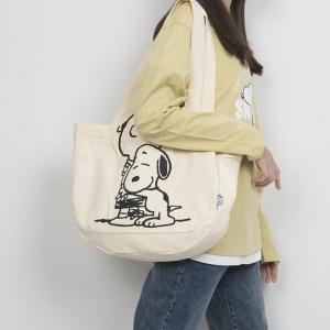 Snoopy スヌーピー トートバッグ 大容量 通勤 通学 スヌーピーショルダーバッグ かわいい キャンバス｜arakawastore