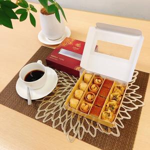 おいしい焼き菓子 バクラヴァ ミックス小 215g アラブ菓子の代表格 ナッツたっぷりパイ菓子 4種類16個 月120個販売 アラスィー 人気No.1 送料無料