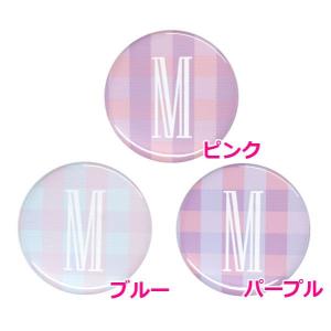 アルファベット缶バッジ-Cute- 【M】 選べる3色 クリップ（ピンなし）タイプ｜arcanbadge