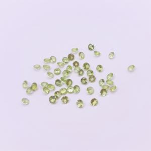 天然石ルース（裸石）・ペリドット  ルース / ラウンド カット【2.5mm】（1粒）ランダム発送｜arnavgems