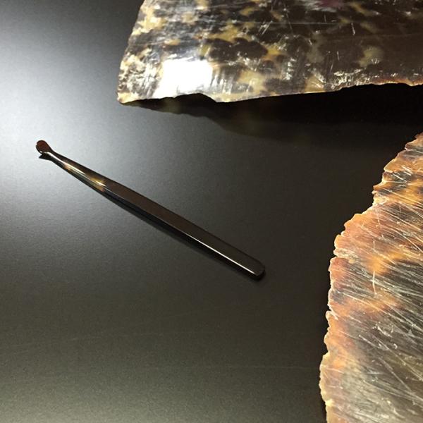 江戸鼈甲屋 鼈甲の耳かき 桐箱入り ／ ショートサイズ べっ甲細工 べっこう 伝統工芸 手作り 希少...