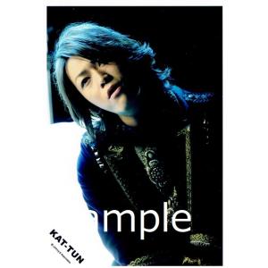 亀梨和也(KAT-TUN) 公式生写真 衣装黒×金・目線若干左・若干口開け｜arraysbook