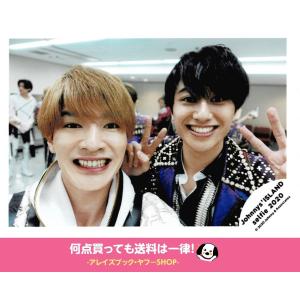 深澤辰哉(Snow Man スノーマン)＆小島健(Aぇ! group) 公式生写真 Johnnys' ISLAND selfie セルフィー 2020・カメラ目線・歯見せ｜arraysbook