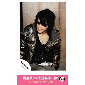 上田竜也(KAT-TUN) 公式生写真 衣装金×黒×白・ネックレス・歯見せ・サングラス｜arraysbook