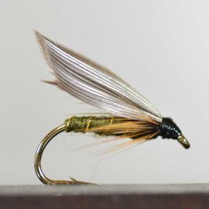 フライタイイング リアルニンフ ストーンフライ カワゲラ 昆虫 水棲