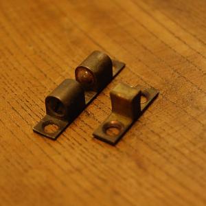 ブラス錠前353 真鍮ボールキャッチ扉金具 家具部品 DIY