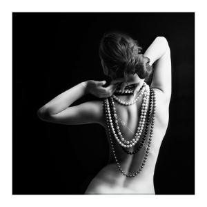 COCOEURO アクリル作品 WEARING PEARLS 1500*1500 LUXE ブランド非日常 リゾート 優雅 高級 美術品