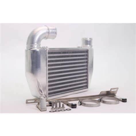 HDI　GT2　HD1001 ハイエース200系ディーゼルターボ専用インタークーラー　FET　※在庫...