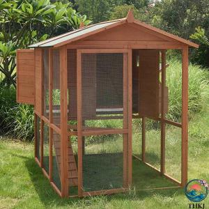 巣箱付きの大型木製鶏小屋 傾斜路付きワイヤーフェンスランケージ 防水屋根付き庭用鶏アヒル小屋 使いやすい お手入れ簡単 快適 ペットも快適 おすすめ