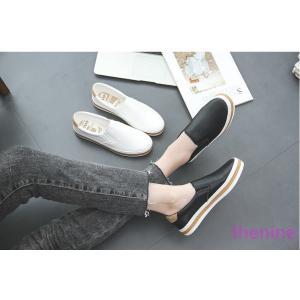 スニーカー レディース 軽量 ぺたんこ サイドゴア 黒 白 厚底スリッポン 紐なし 履き心地 ファッ...