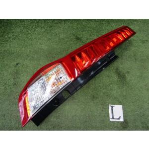 トヨタ（TOYOTA） ルーミー 左テール M900A M910A トール 220-69044 F