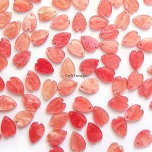 チャームパーツ 桜の花びら ラメ入り 12.5*9mm 10個 資材 素材 アクセサリー パーツ 材料 ハンドメイド 卸 問屋 手芸 202303re