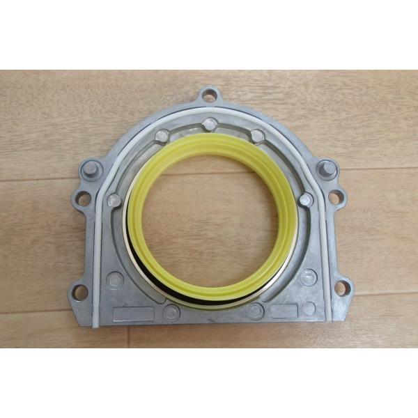 ランドローバー　ディフェンダー　クランクリアシールTd5　REINZ