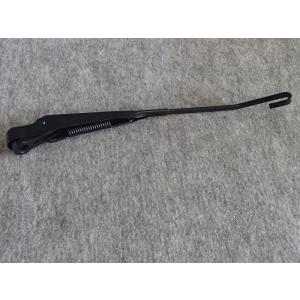 ランドローバー ディフェンダー マッドフラップ 左前 ステー付 純正品