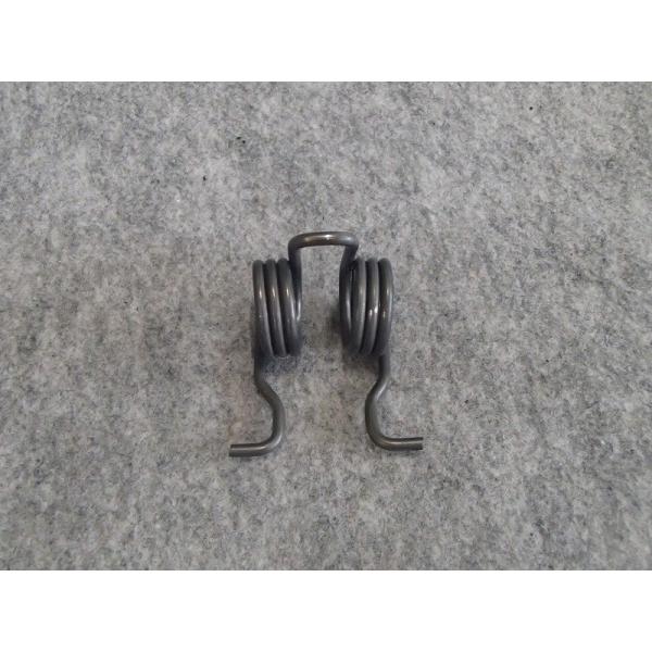 ランドローバー　ディフェンダー　クラッチリターンスプリング　LA939892〜（1994MYの途中か...