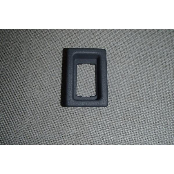 ランドローバー　ディフェンダー　パワーウィンドウスイッチマウント　純正スイッチ用　MUDUK　