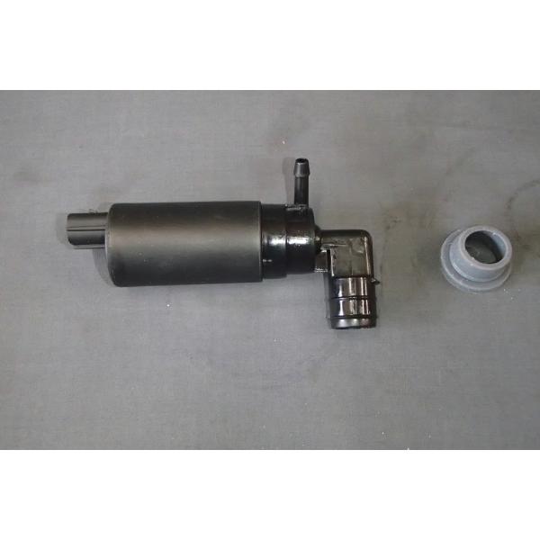 ランドローバー　ディフェンダー　フロントウィンドウウォッシャーポンプ　XA〜（1999MY以降）　D...