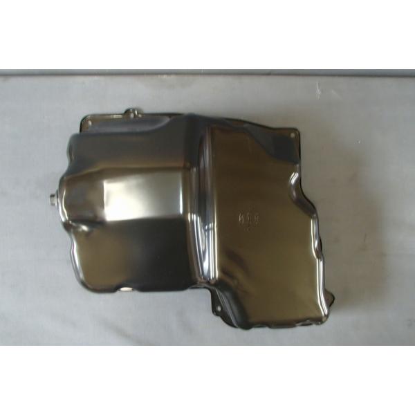 ランドローバー　ディフェンダー　TDCiオイルパン　2007〜　純正品