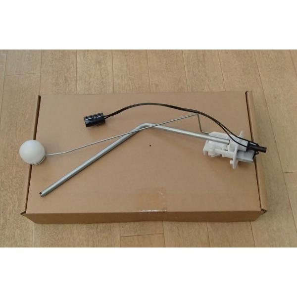 ランドローバー　ディフェンダー　スチール製燃料タンク車用フューエルセンダユニット　110・130　1...