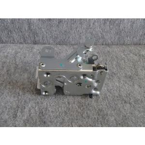 ランドローバー ディフェンダー 左リヤ ドアロック 純正品 : 旭