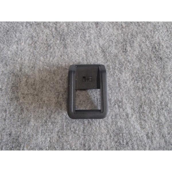 ランドローバー　ディフェンダー　ドアロックノブベース　社外品