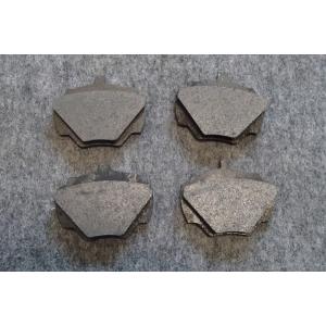 ランドローバー ディフェンダー ブレーキパッド フロント用 社外品