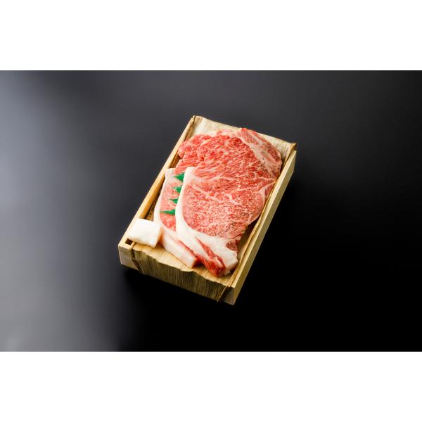 松阪牛ステーキ 100g1,500円(税込1,620円) 300g×2枚 サーロイン