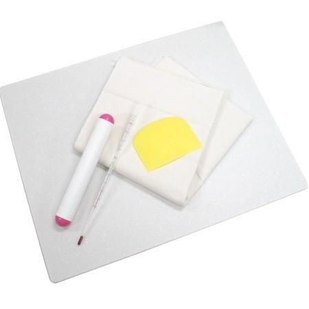送料無料 NEWパン作り便利セット　イエロー 爆買