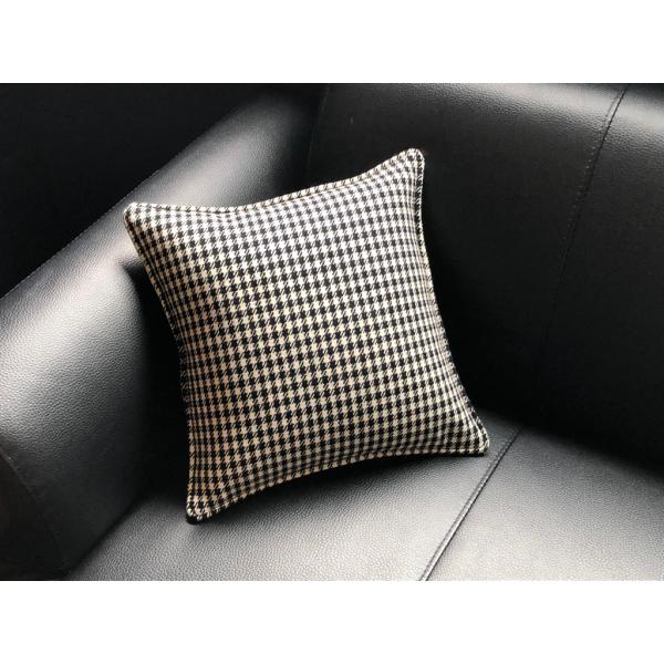 （アサミエンジニアリング）ドイツ製 ポルシェ本物生地使用 ぺピタチェック・ソファークッション