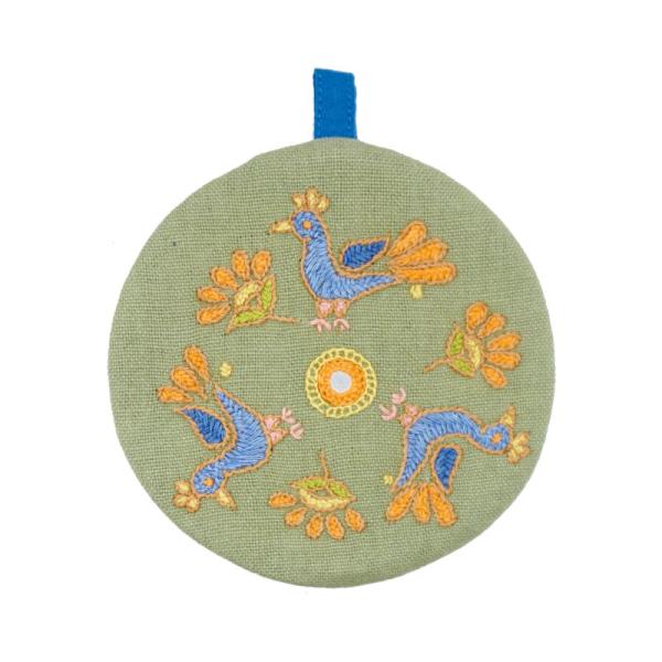 ミラー刺繍 ミニまるポーチ 鳥（セージグリーン）（メール便対応）