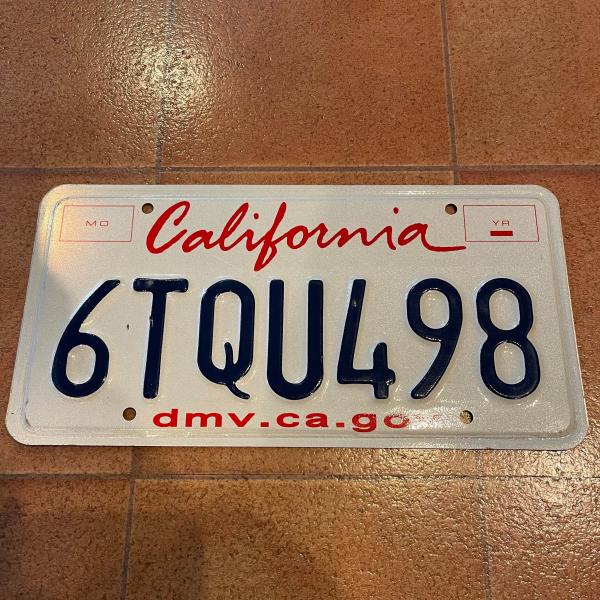 ライセンスプレート カリフォルニア 6TQU498 M41 USED品 ナンバープレート calfo...